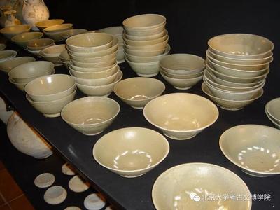 9到10世紀陶瓷貿易模式的博弈論視角 從考古發現看絲綢之路上的錫錠與瓷器